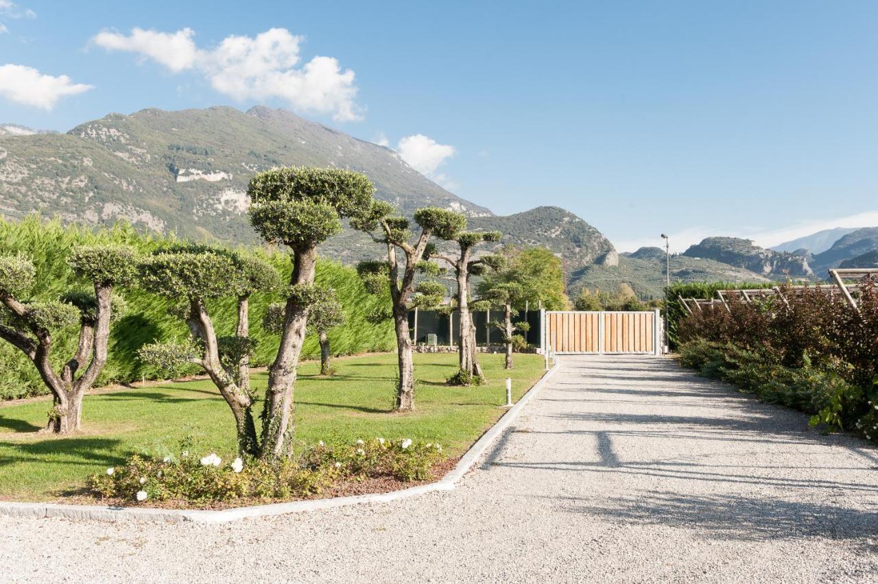 Villa Luxury House & Spa Riva del Garda Exterior foto
